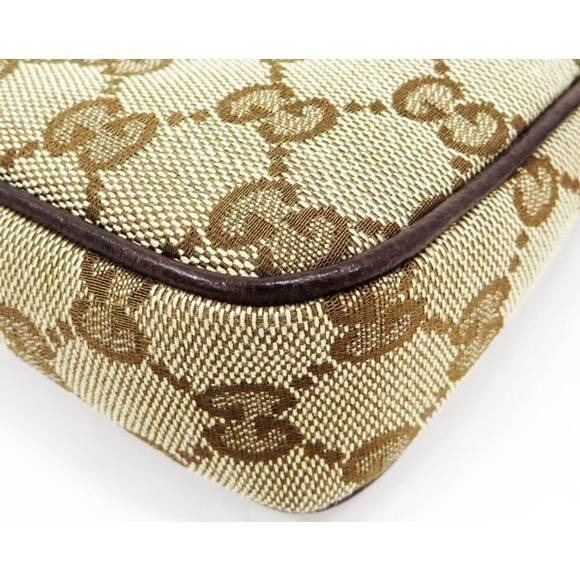 Gucci Accessory Pouch - Picture 6 of 6